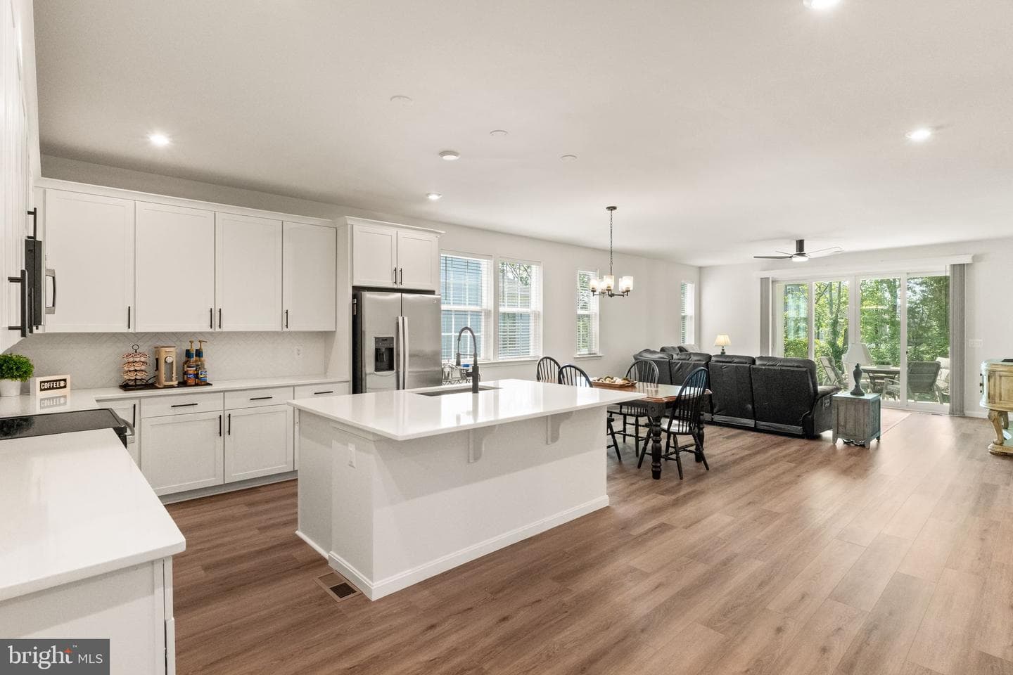 5009 Gray Fox Drive photo 3