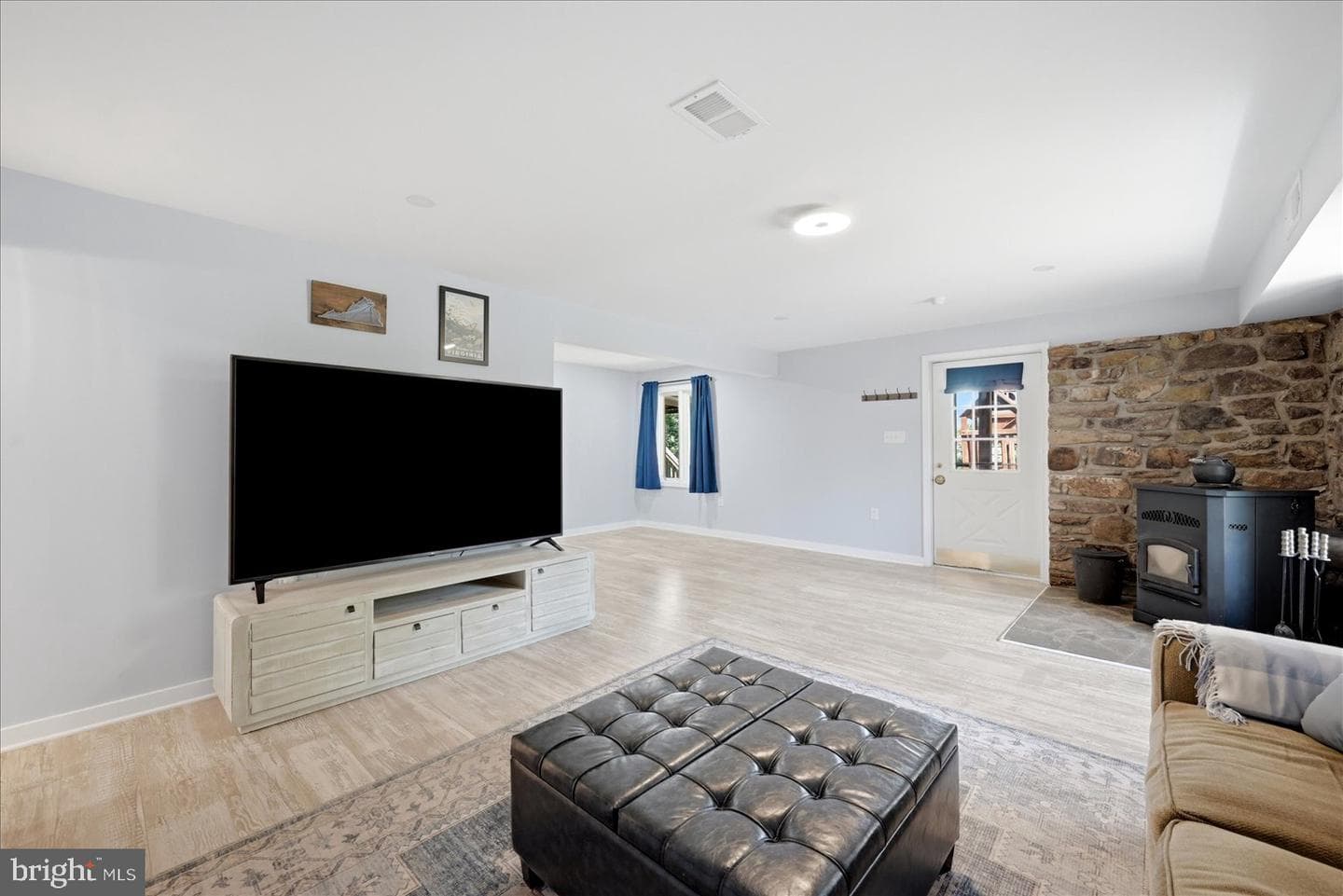 5221 Mountain View Drive photo 108