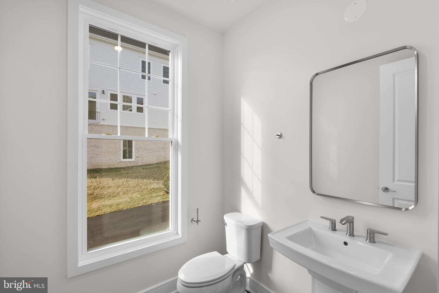 2611 Blue Ridge Avenue photo 19