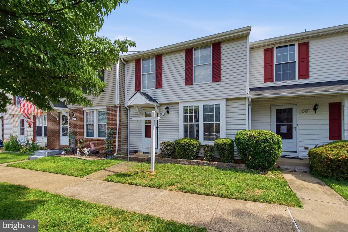 Oak Leaf Court, Warrenton