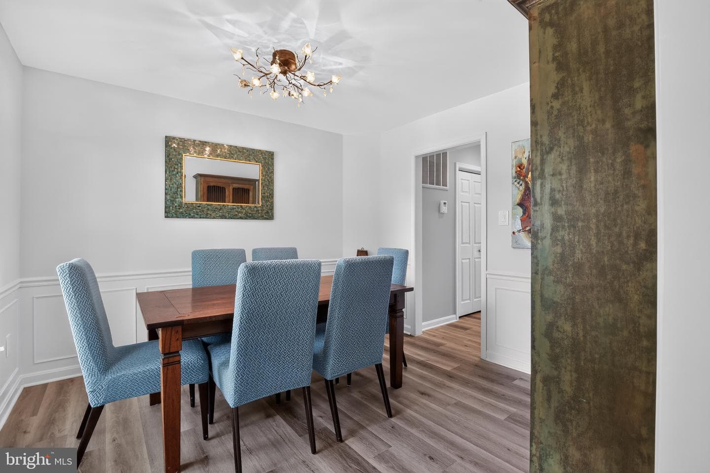 6404 Cotswold Way photo 9