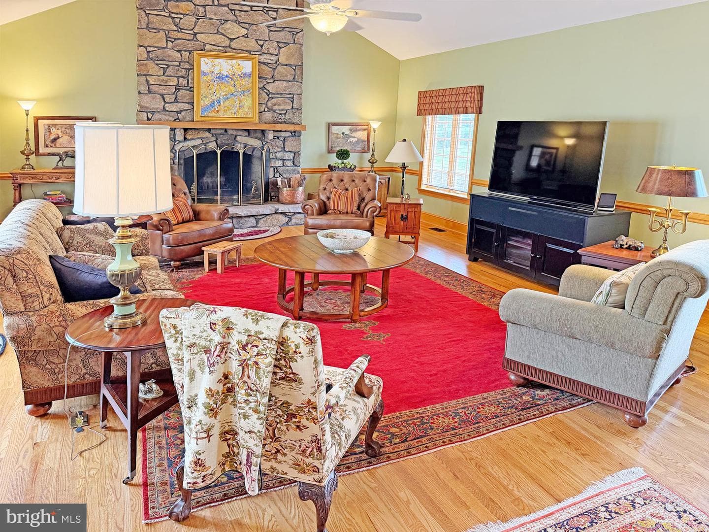 10590 Mountain Shadow Lane photo 6