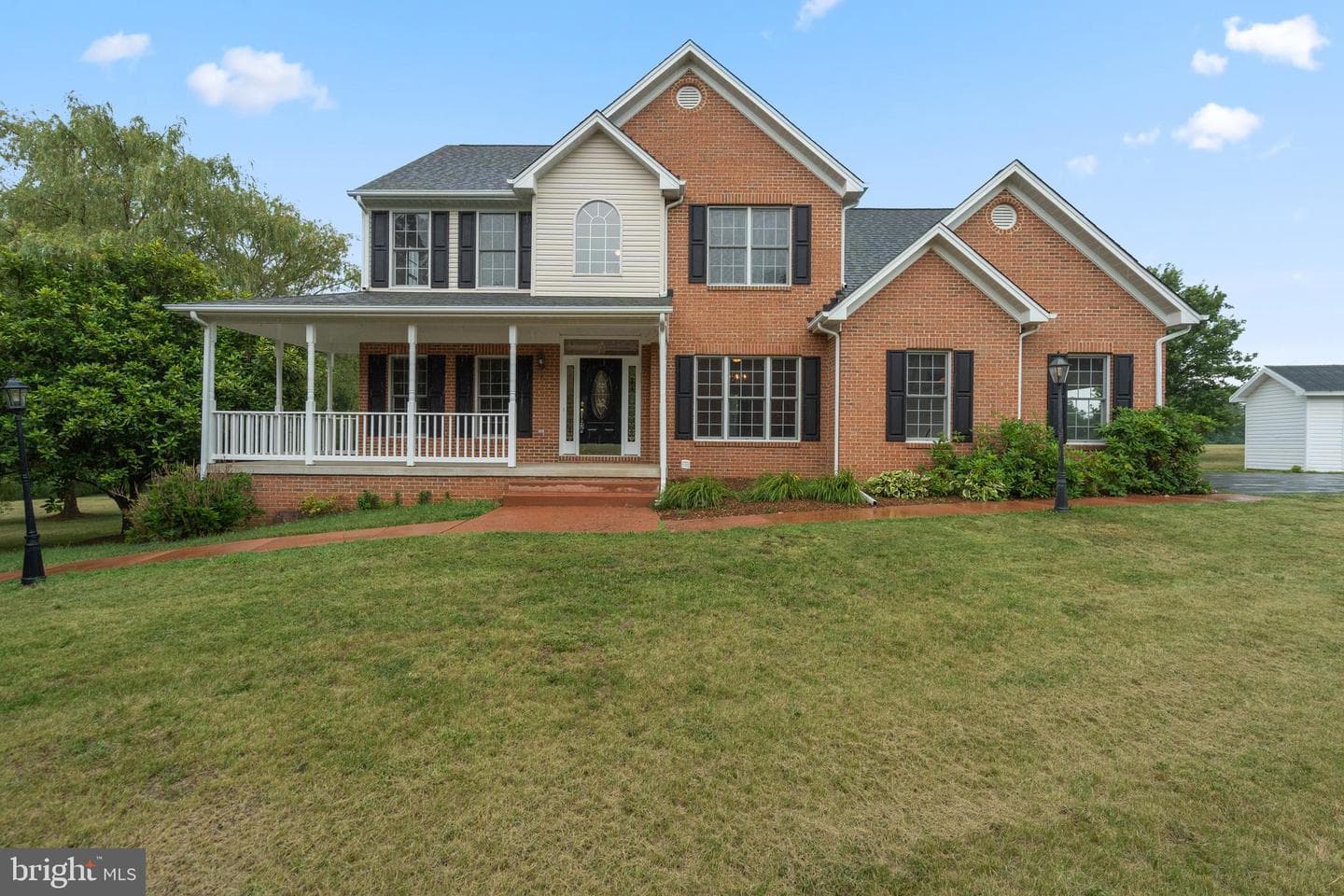 10143 Hedrick Farm Lane photo 1