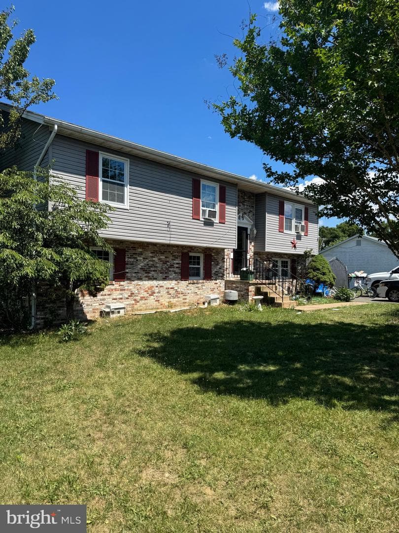 12235 Cedarwood Drive, Remington