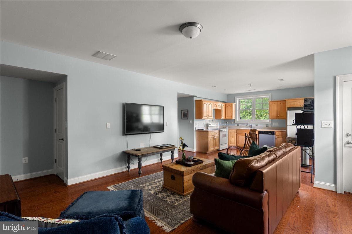 6483 Cheshire Lane photo 36
