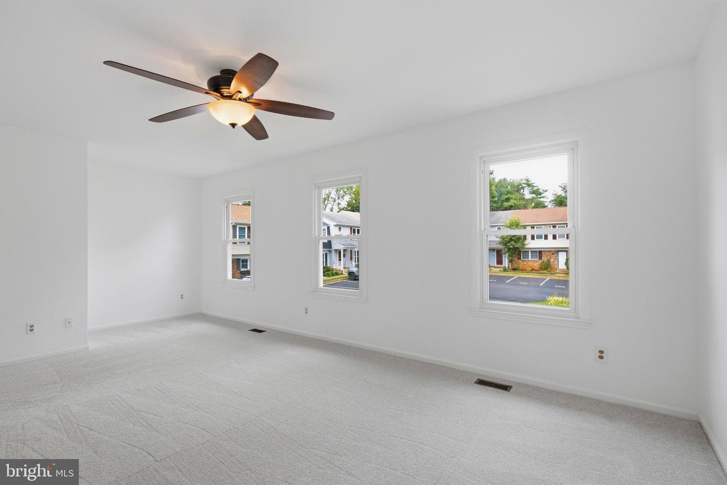 440 Ridge Court photo 21