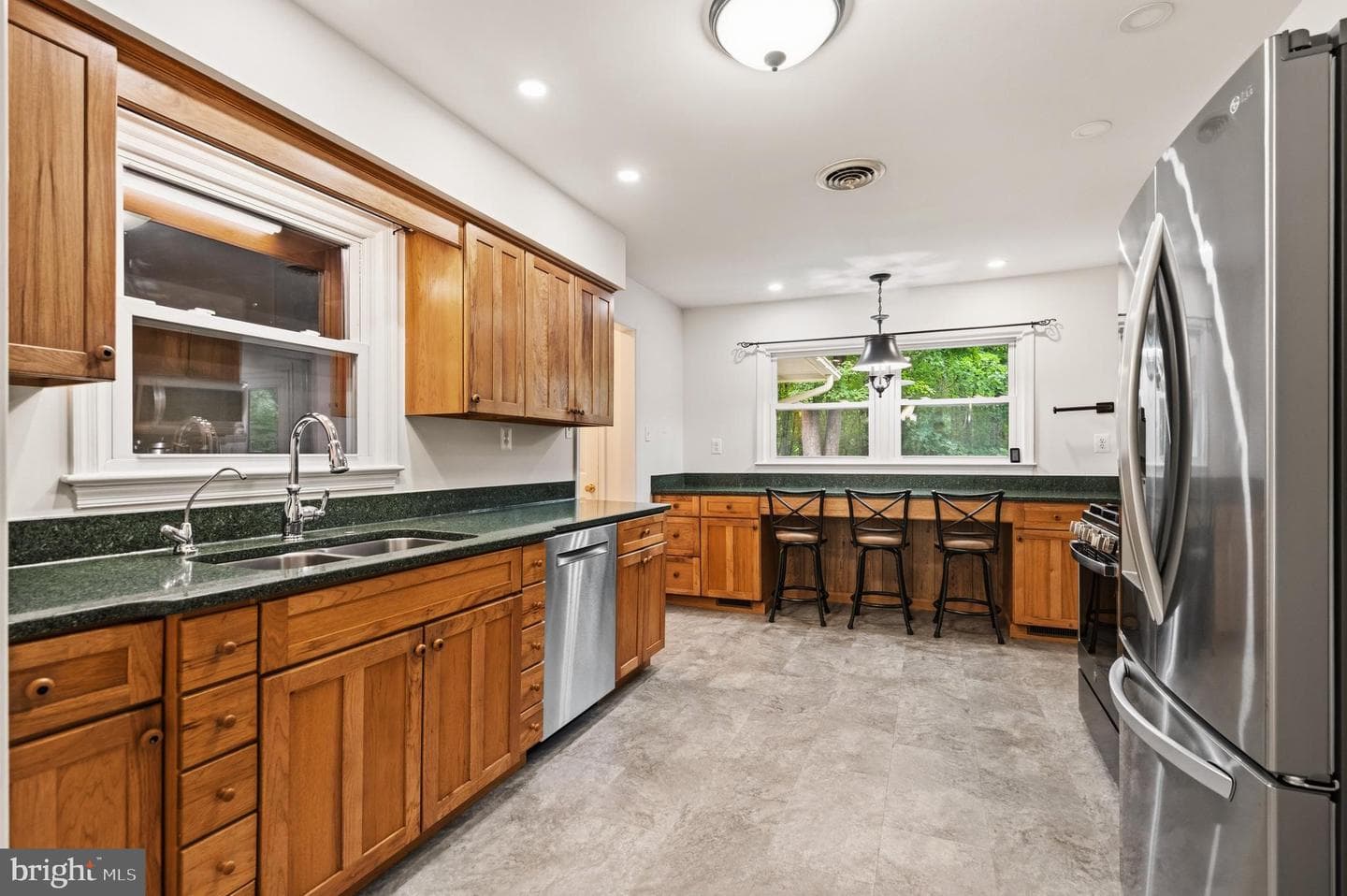 9808 Timber Heights photo 18