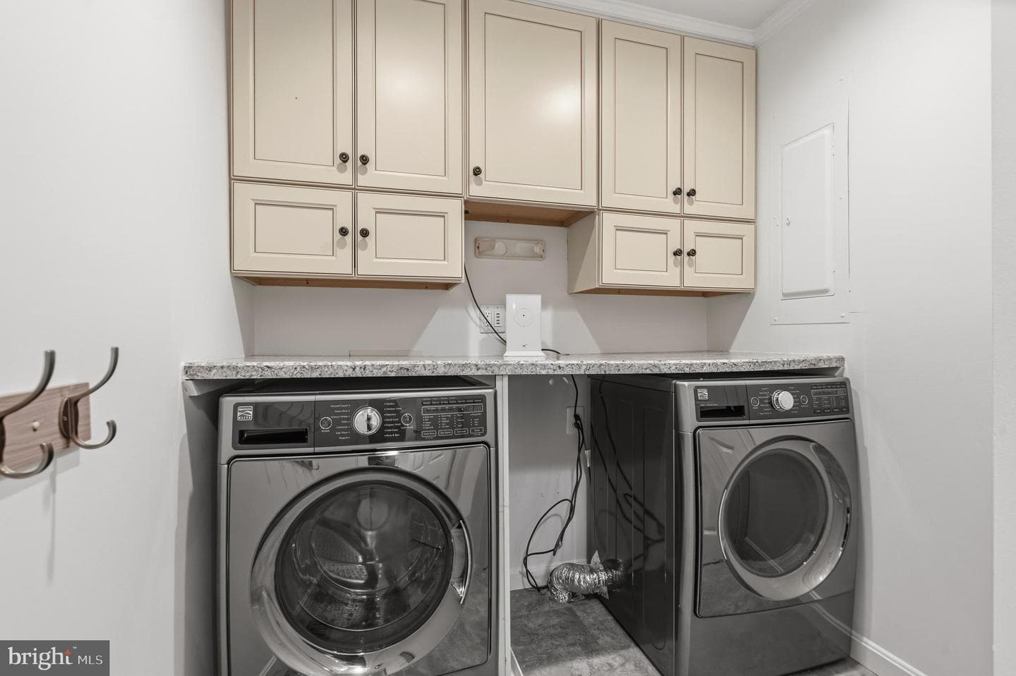 9808 Timber Heights photo 28