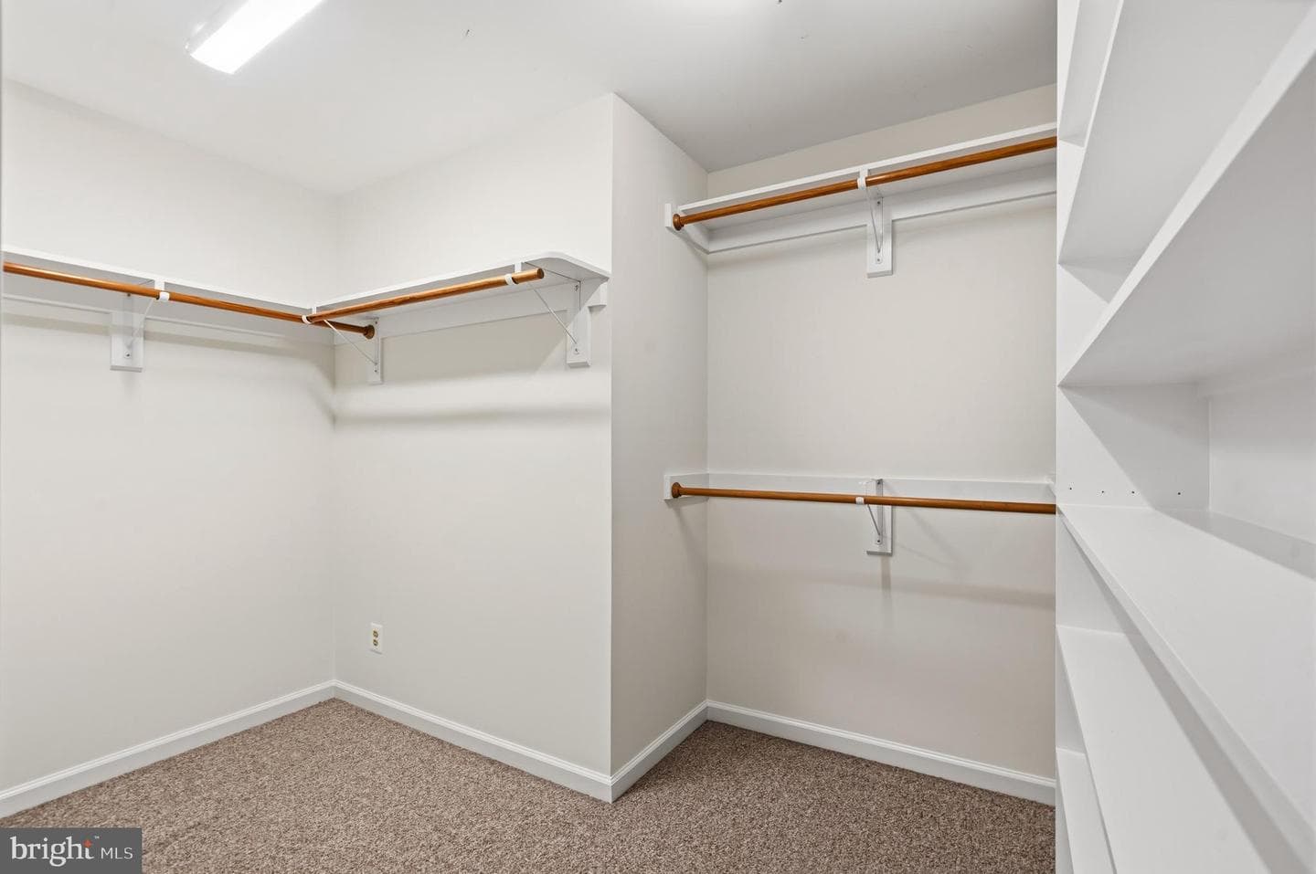 9808 Timber Heights photo 33