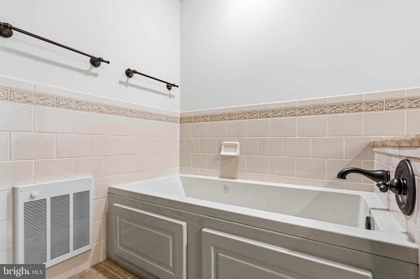9808 Timber Heights photo 40