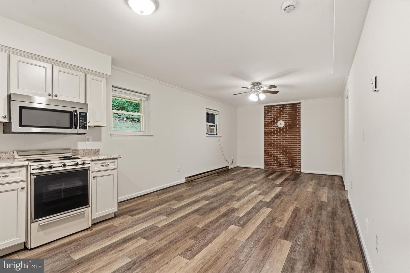 9808 Timber Heights photo 54