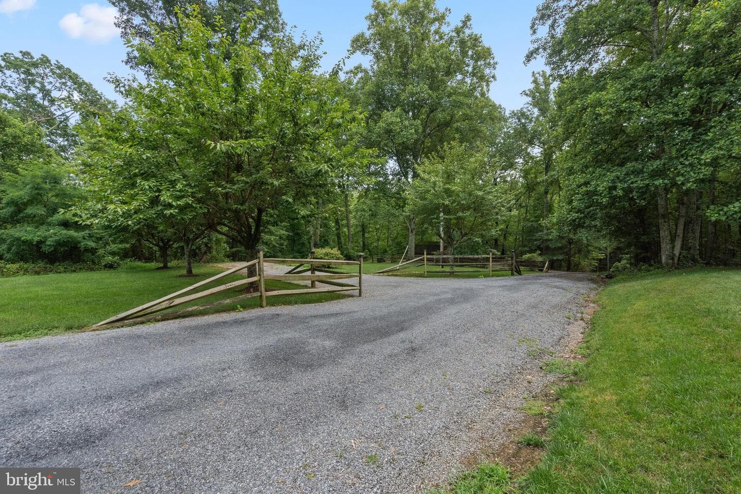 9808 Timber Heights photo 70