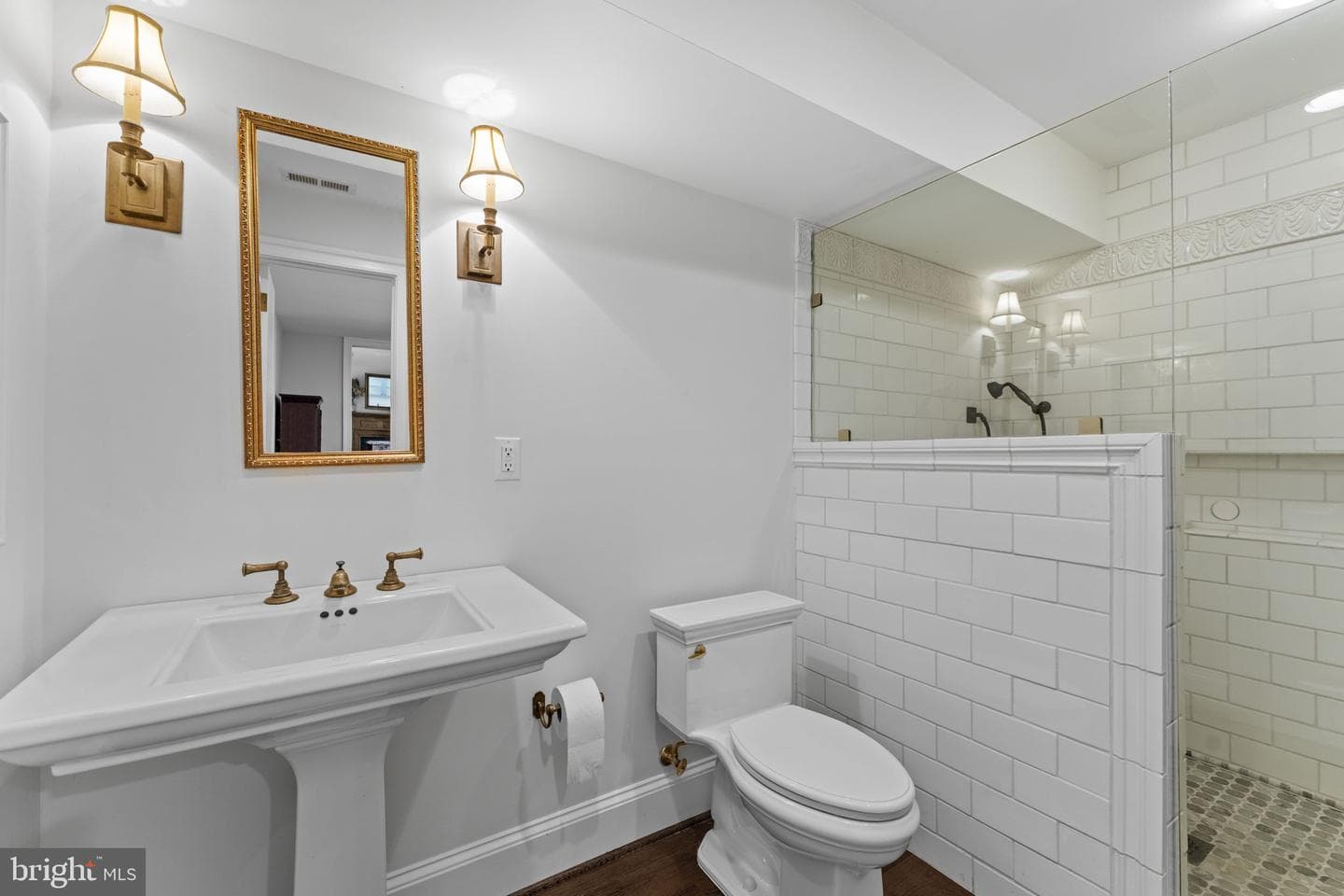 4639 Hopewell Road photo 8