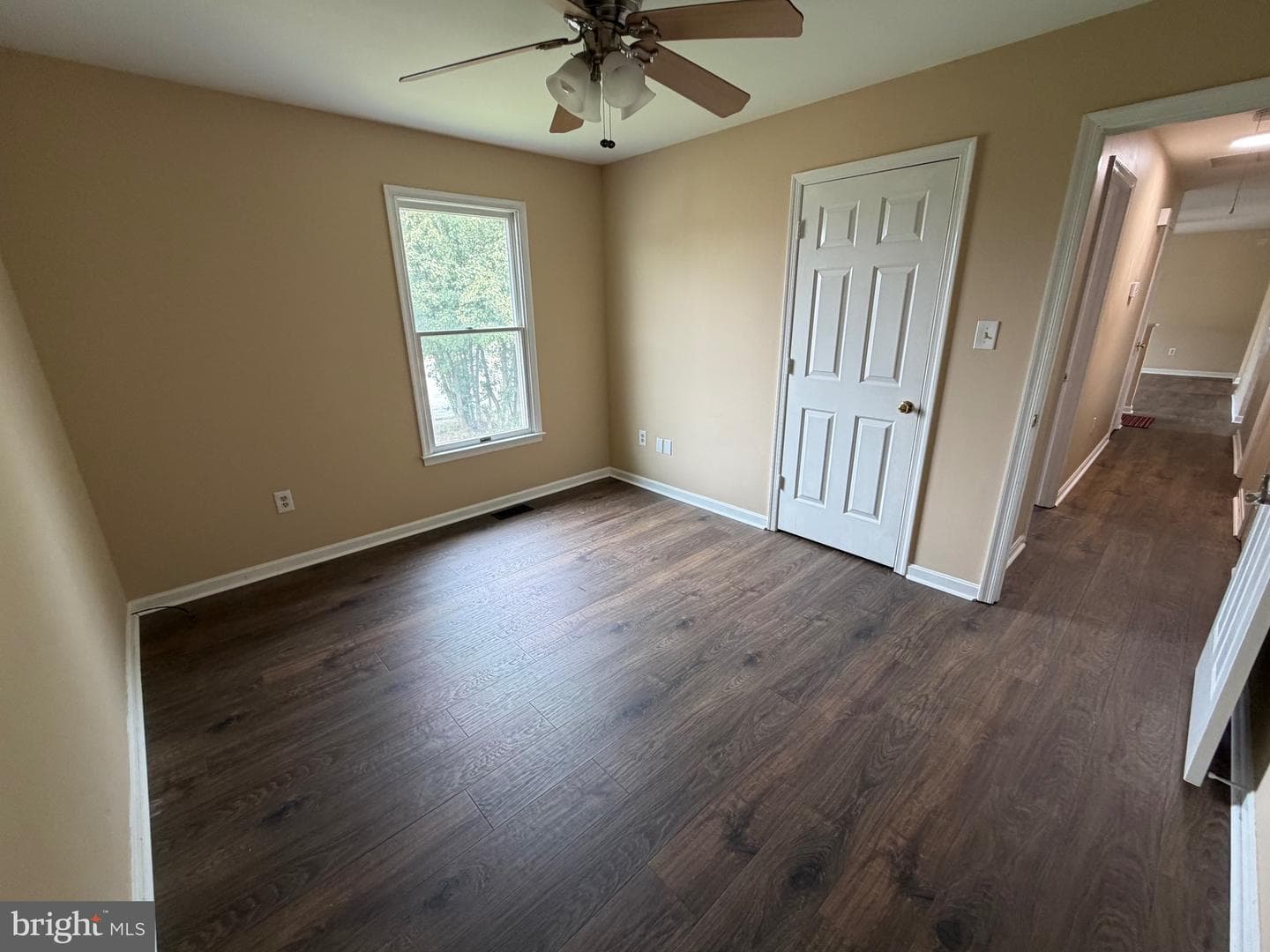 6391 Waterdale Court photo 20