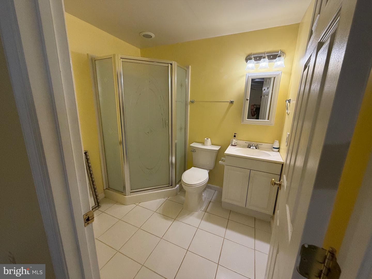 6391 Waterdale Court photo 5