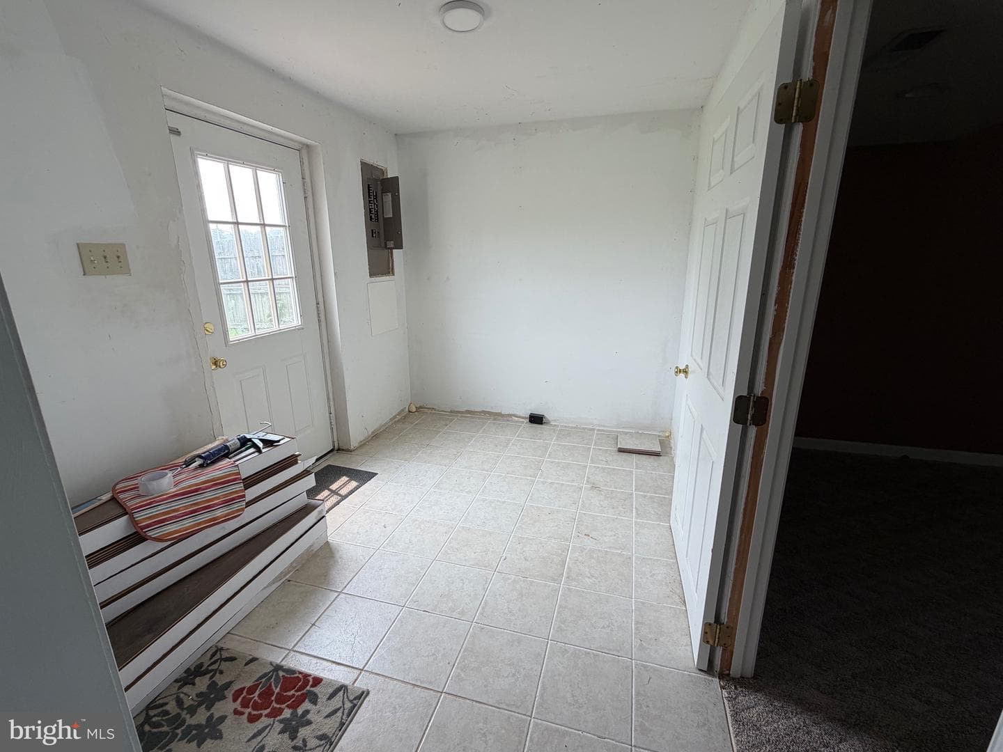 6391 Waterdale Court photo 7