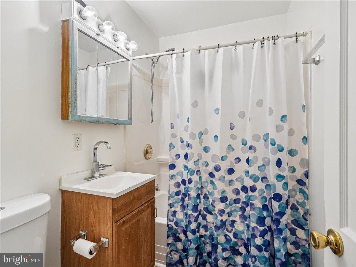 4247 Warren Street photo 20
