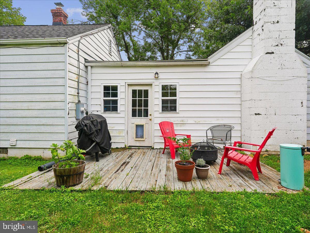 4247 Warren Street photo 26