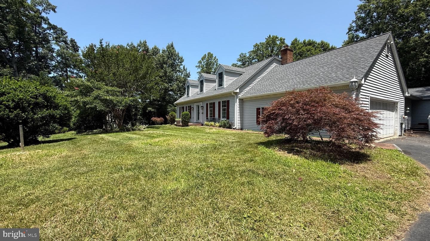 5750 Pendleton Lane photo 1