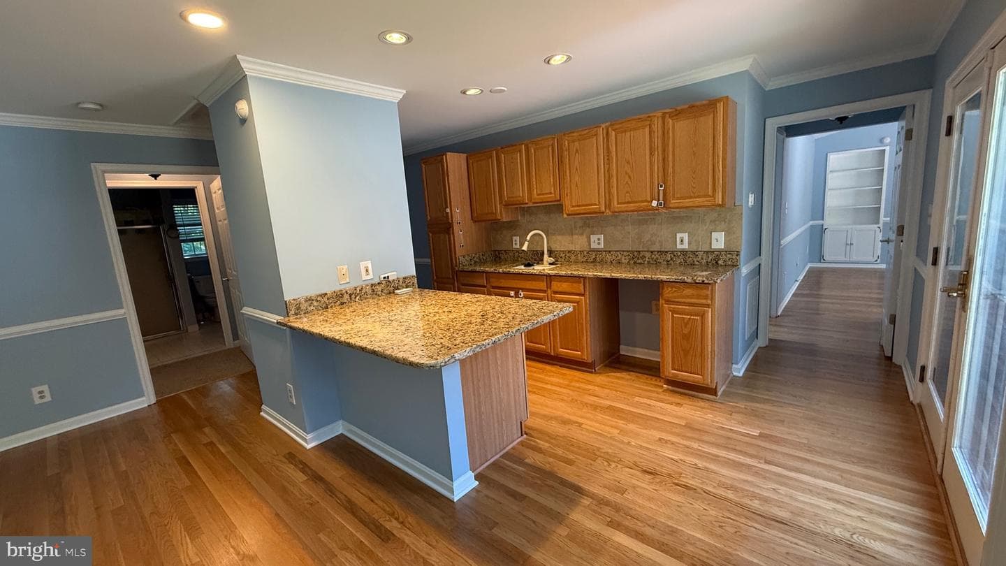 5750 Pendleton Lane photo 22