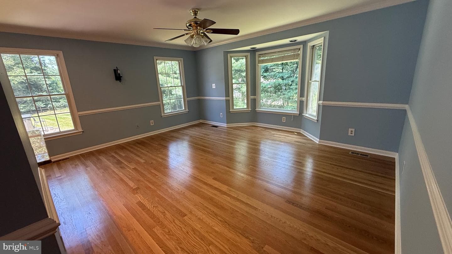 5750 Pendleton Lane photo 23