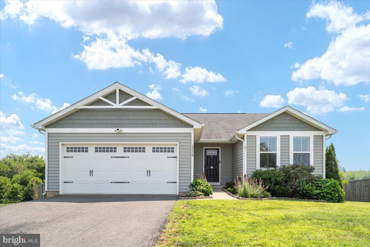 2236 Sedgwick Drive photo 31