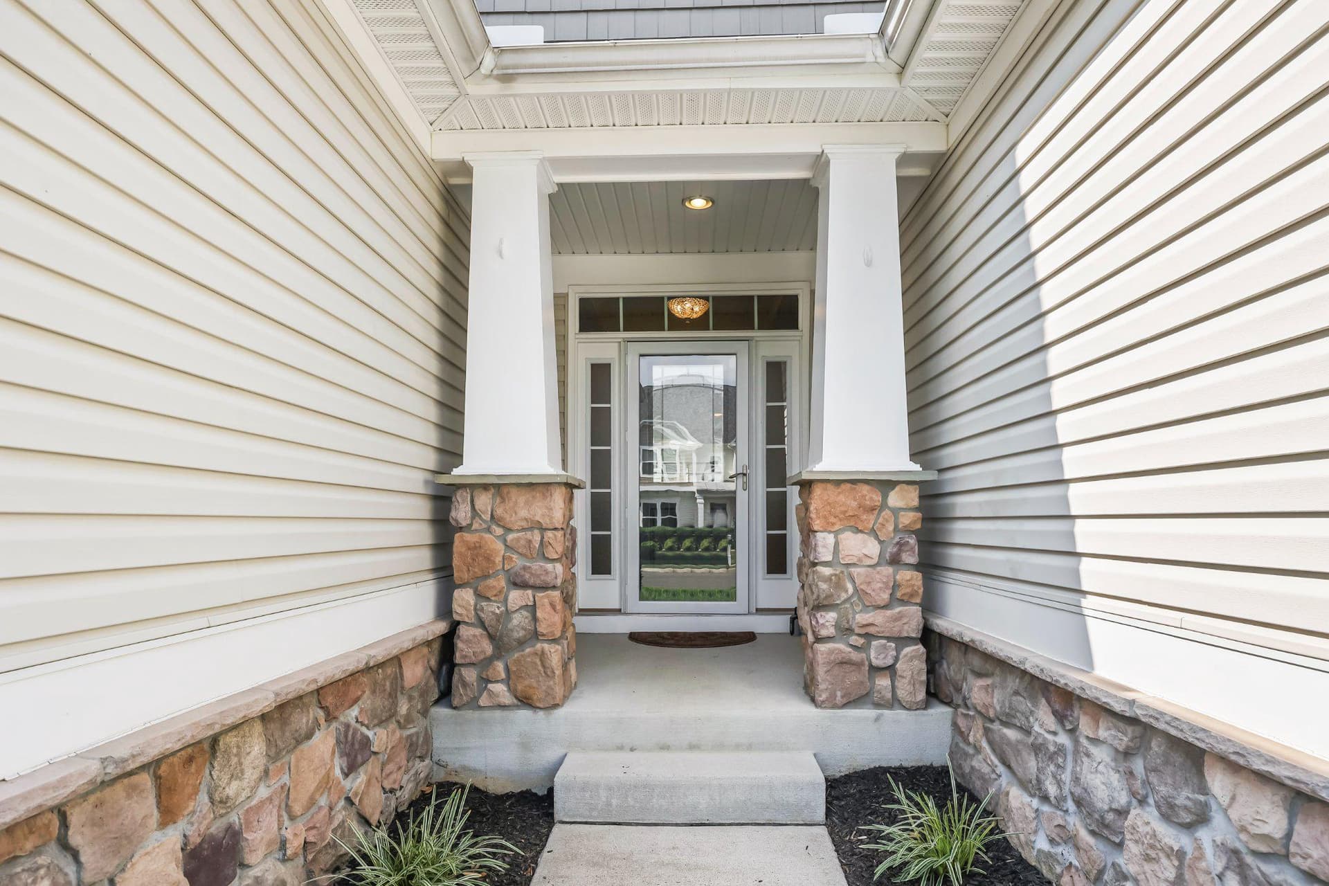 7136 Shepherdstown Road photo 3