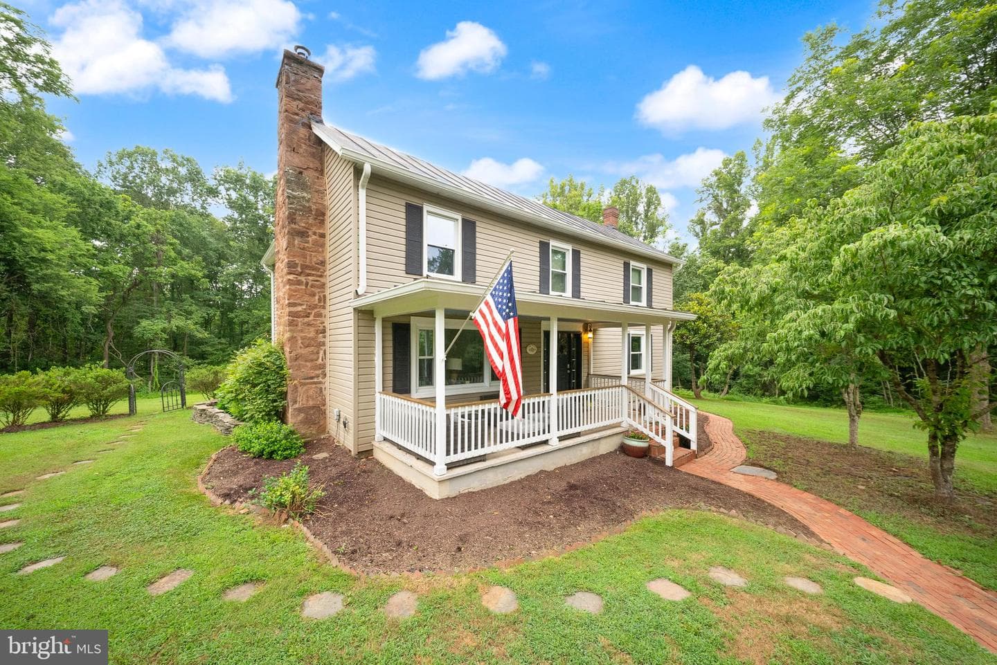 9565 Woodbrook Lane photo 4