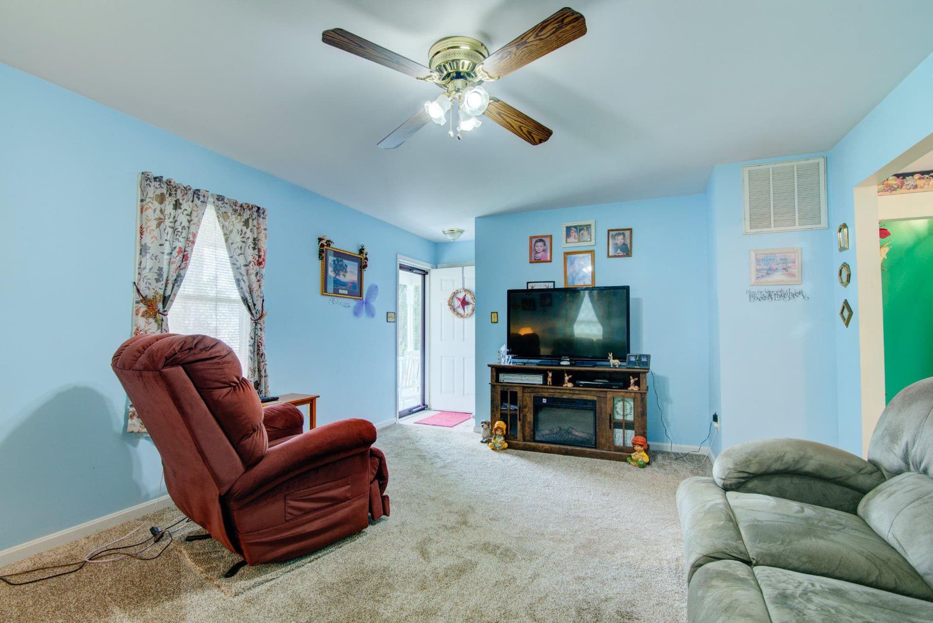 11747 Battle Ridge Drive photo 12