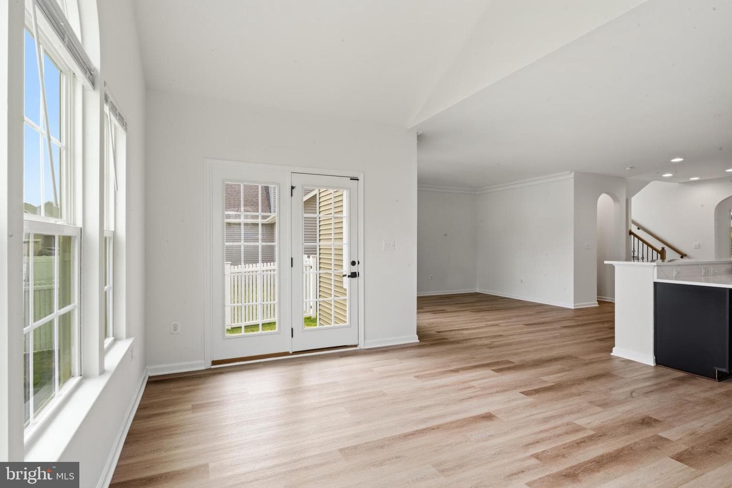 2975 Revere Street photo 21