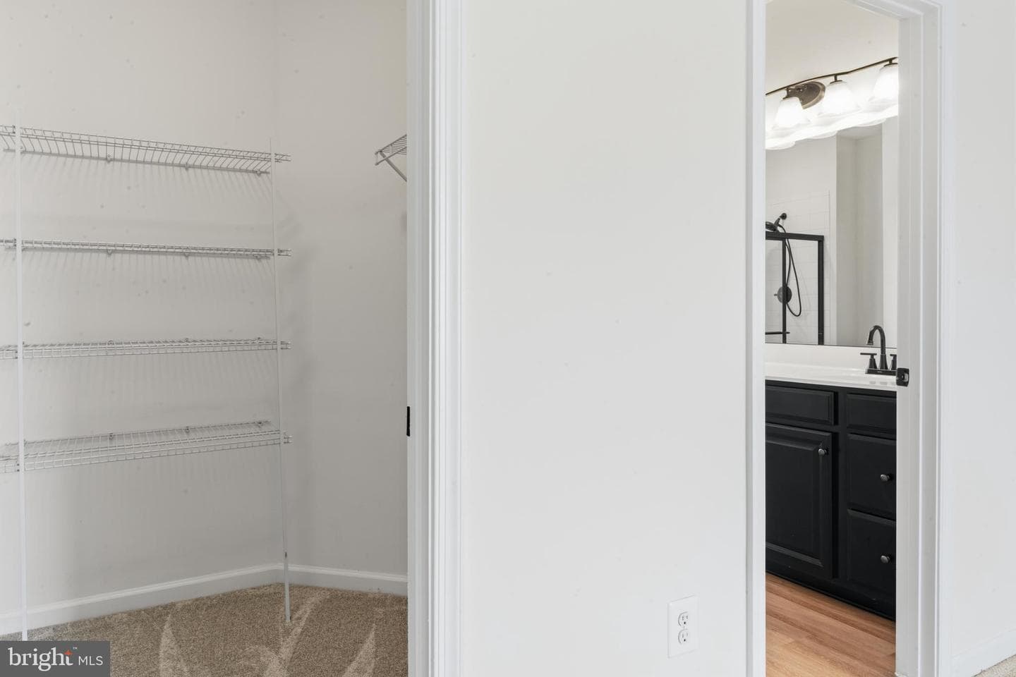 2975 Revere Street photo 40