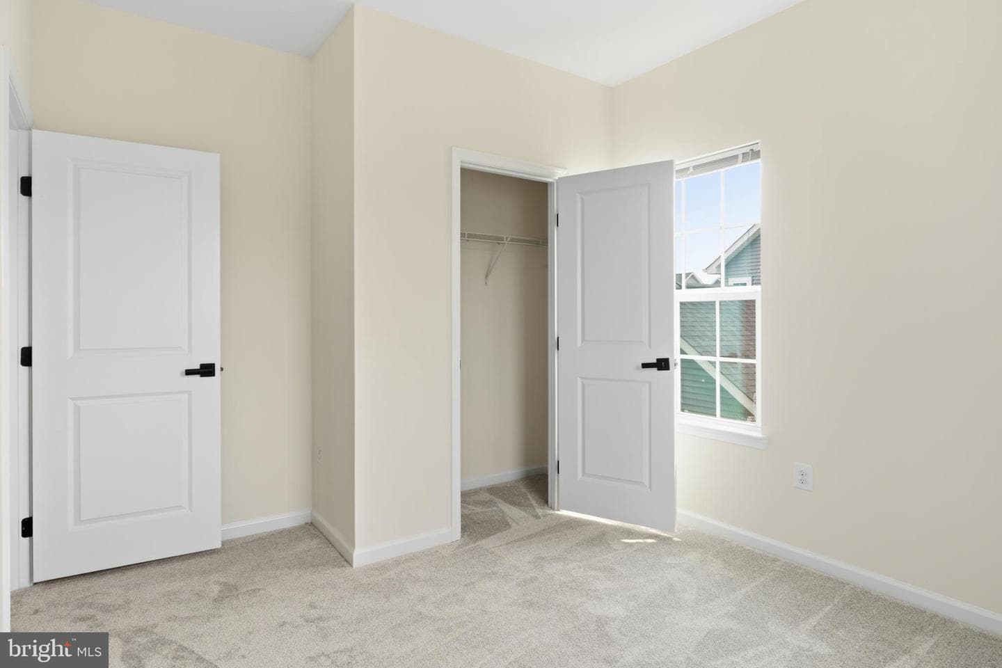 2975 Revere Street photo 50