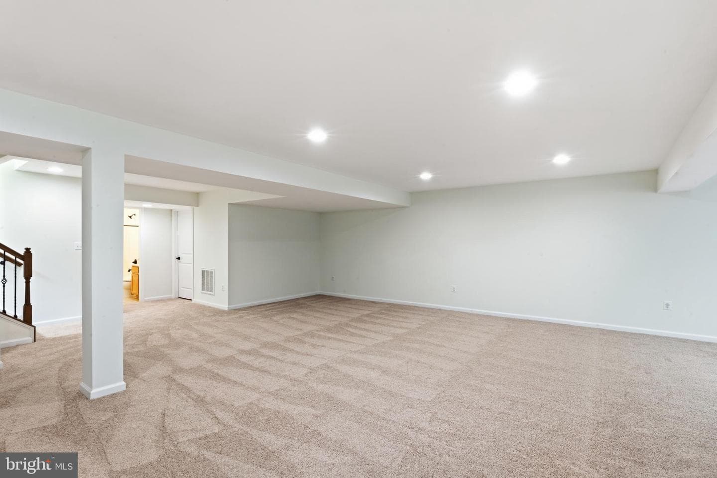 2975 Revere Street photo 53