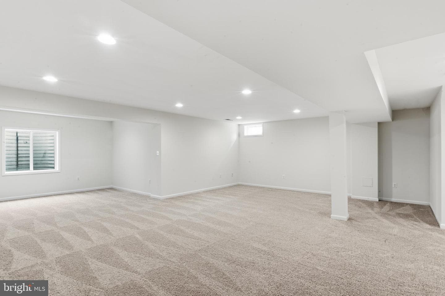 2975 Revere Street photo 55