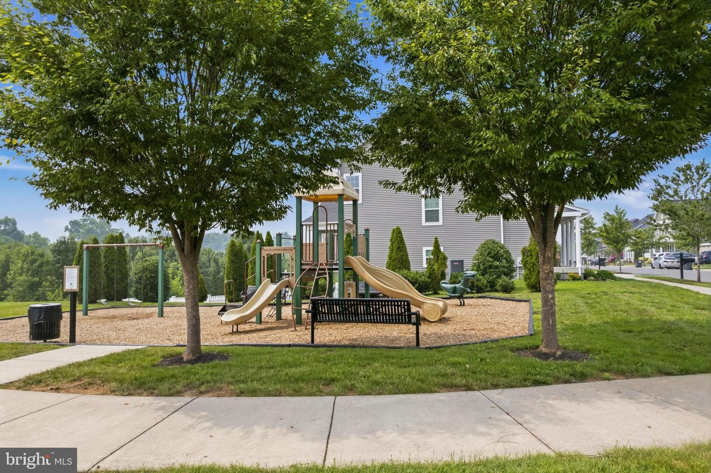 2975 Revere Street photo 74