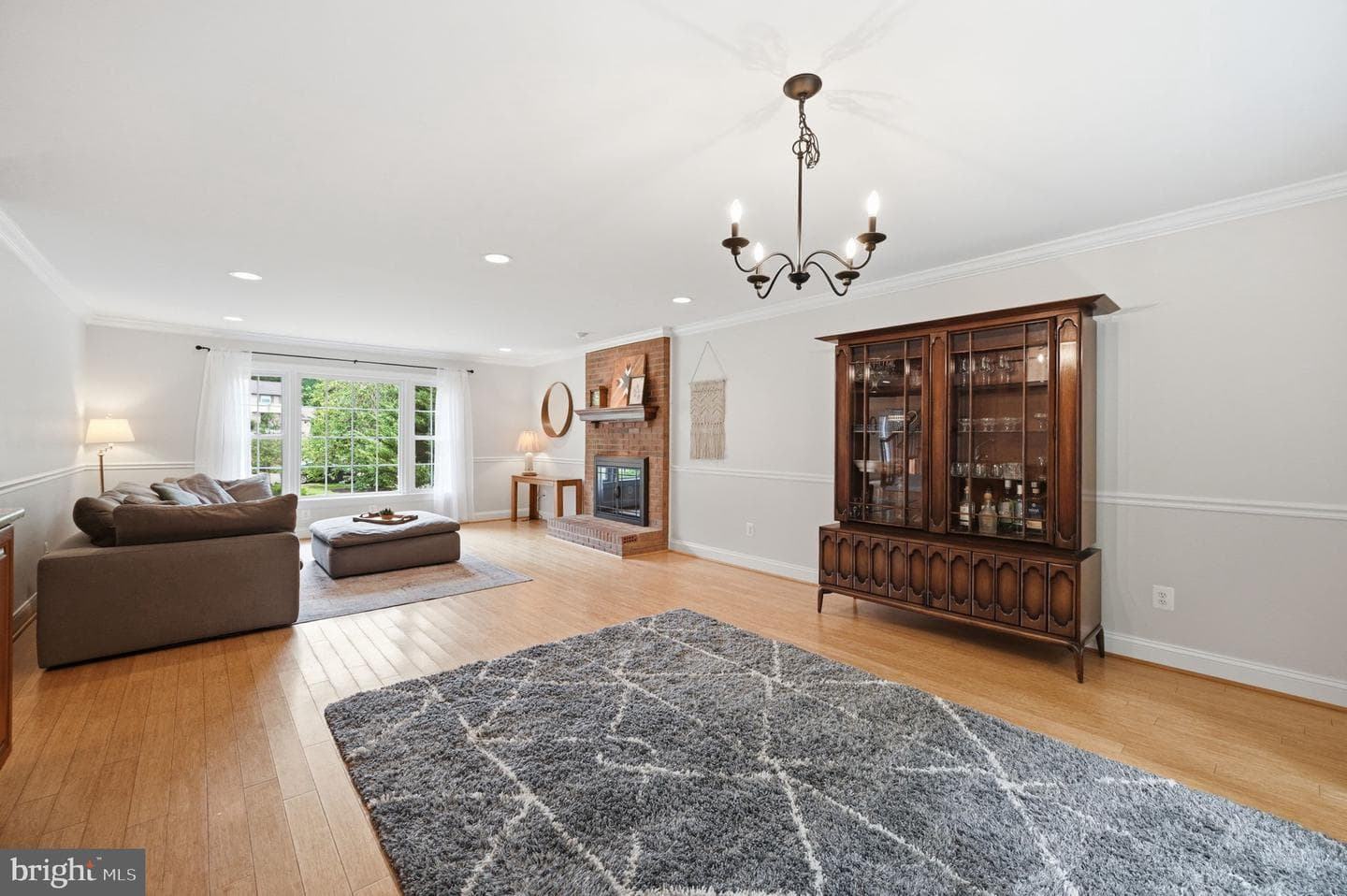 7347 Hunton Street photo 3