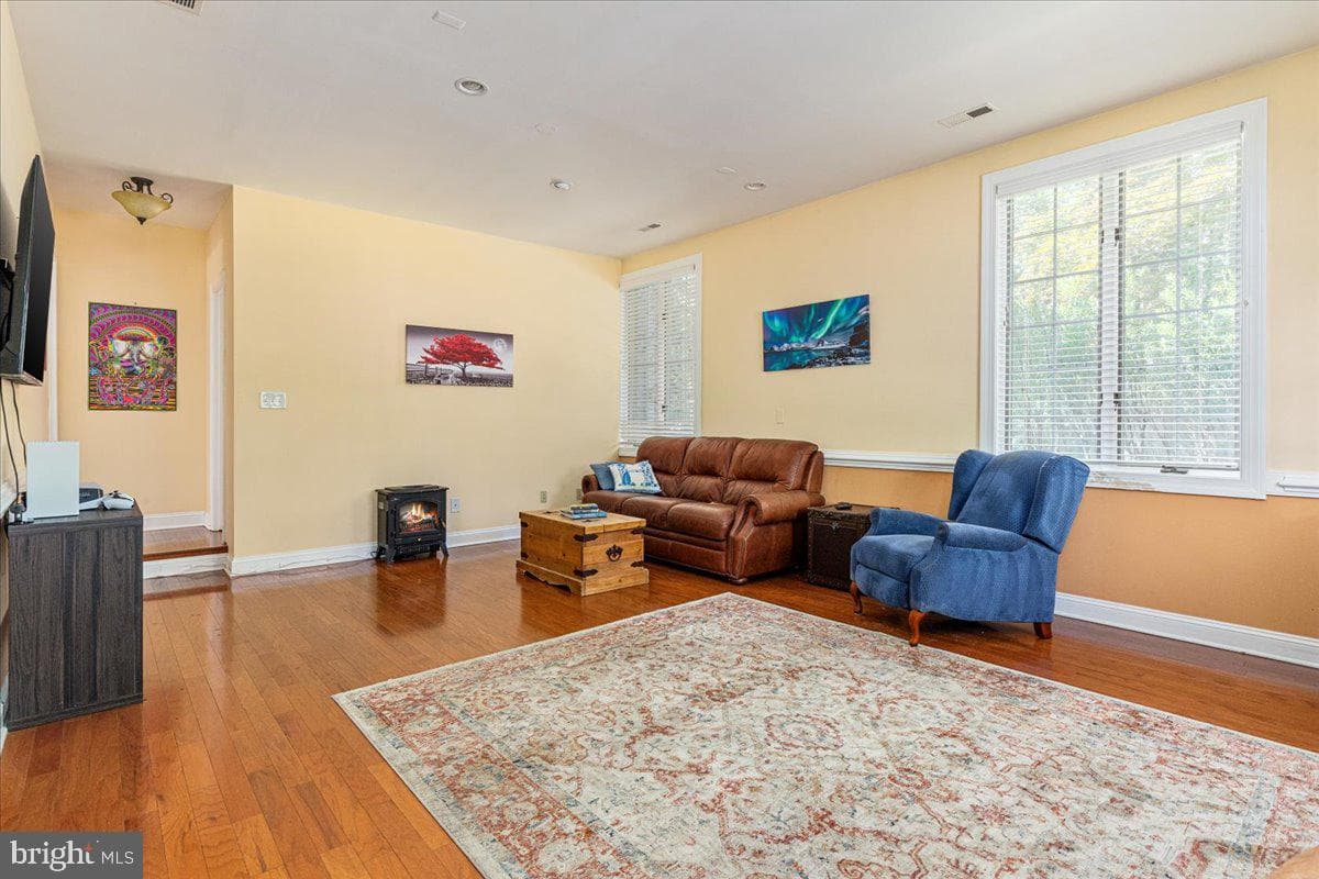 6595 Chesapeake Place photo 31