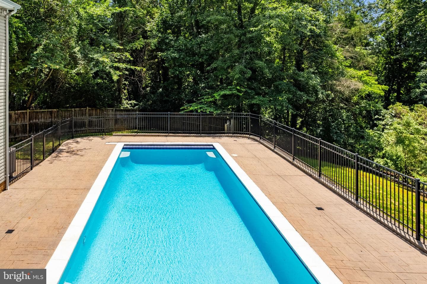 7154 Chesterfield photo 107