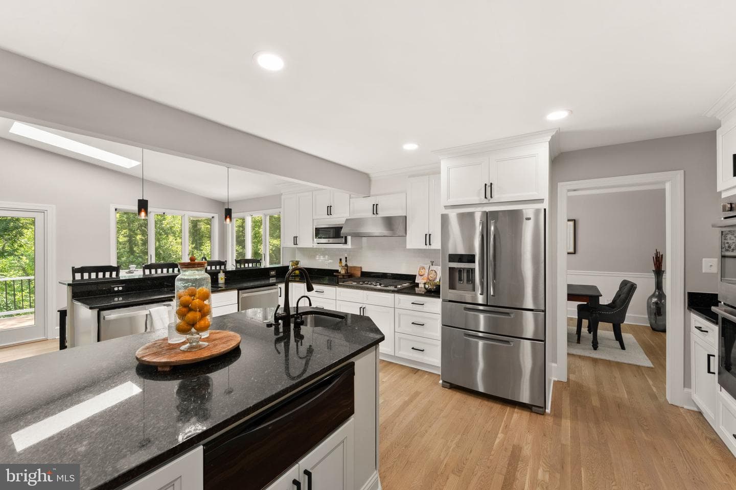 7154 Chesterfield photo 41