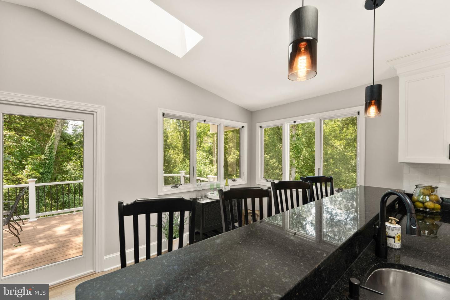 7154 Chesterfield photo 45