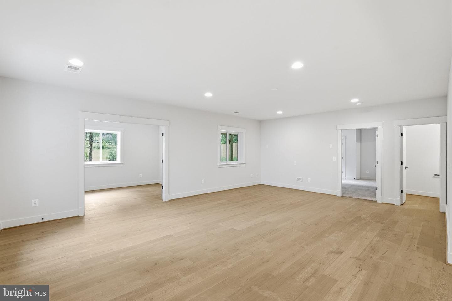 25 Fisher Lane photo 15