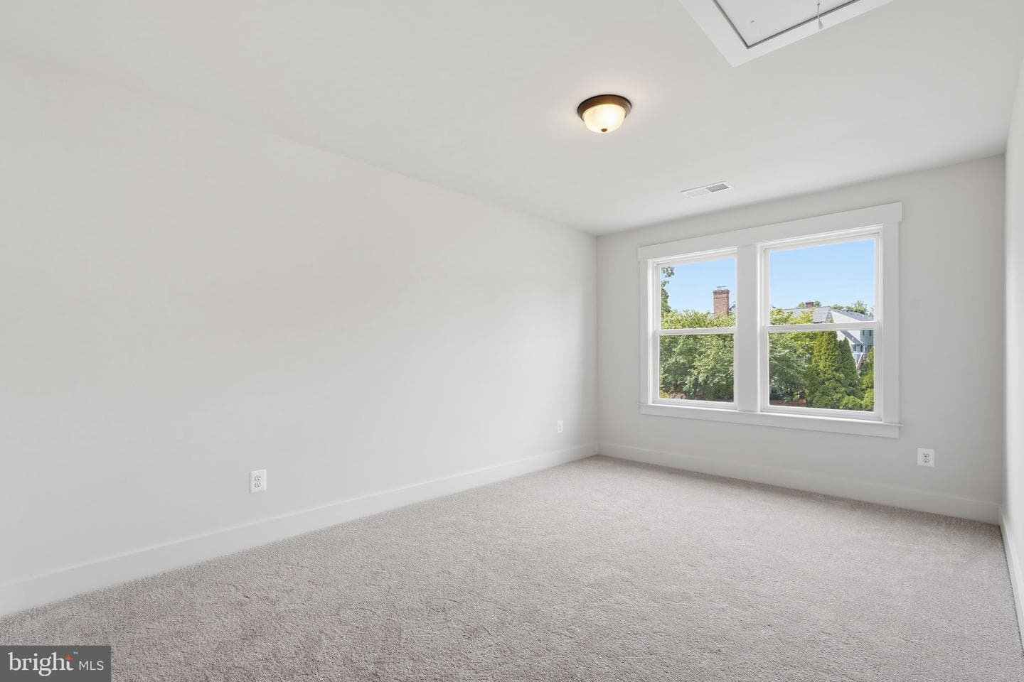 25 Fisher Lane photo 21
