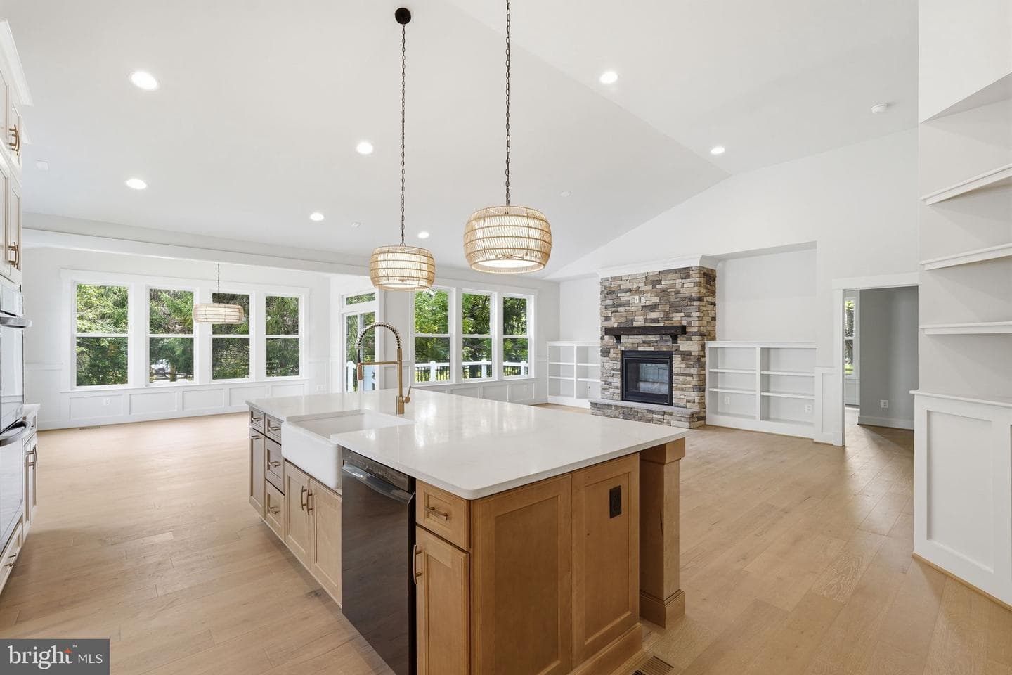25 Fisher Lane photo 7