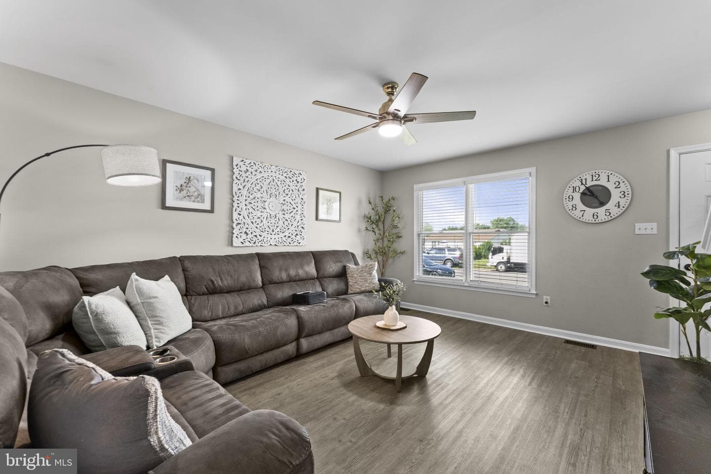 11291 Meadfield Drive photo 5