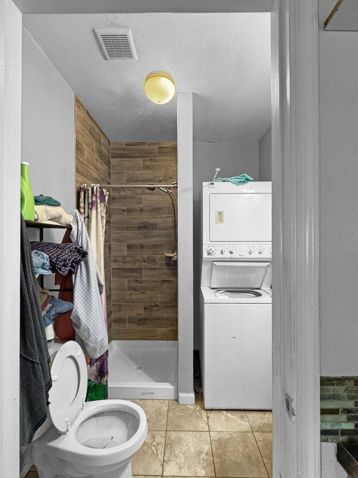 4490 Silver Hill Court photo 11