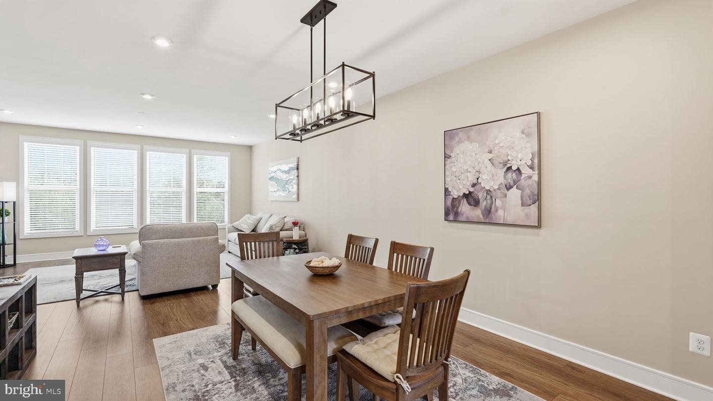 4252 Frost Street photo 18