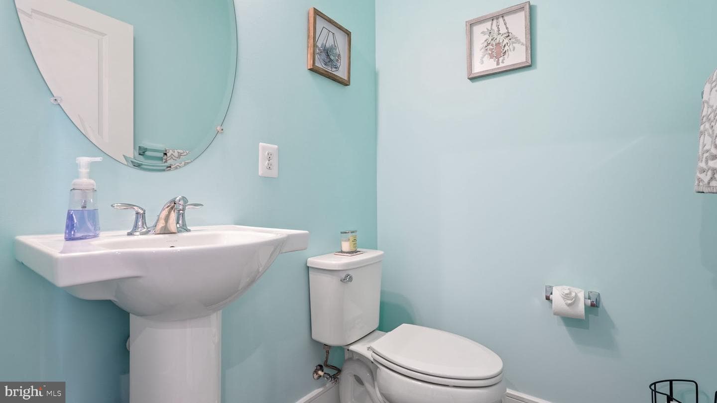 4252 Frost Street photo 25