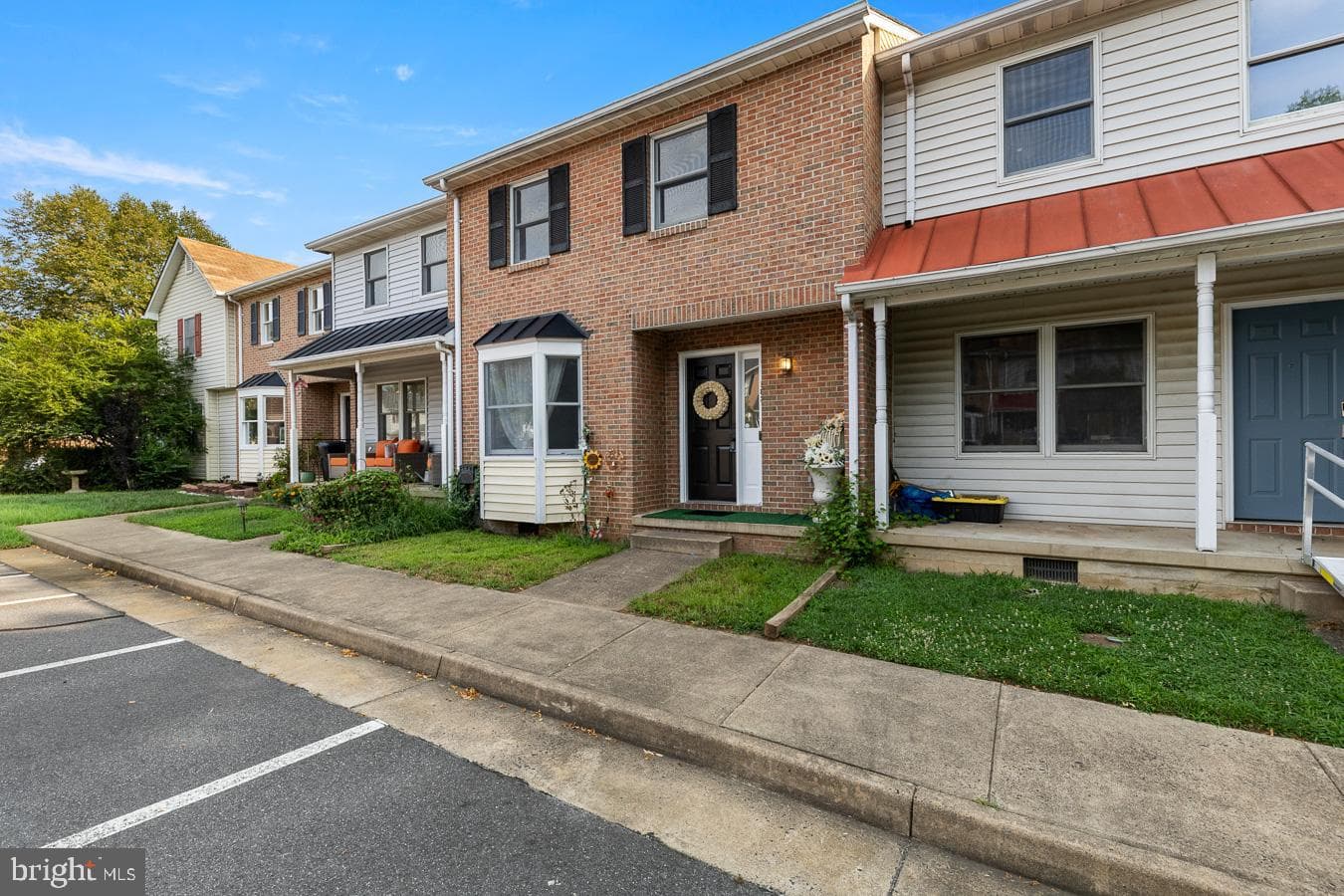 183 Wankoma Drive photo 2