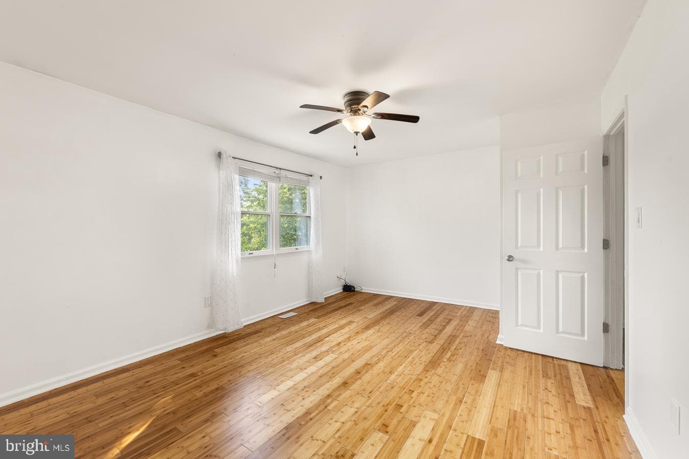 183 Wankoma Drive photo 28