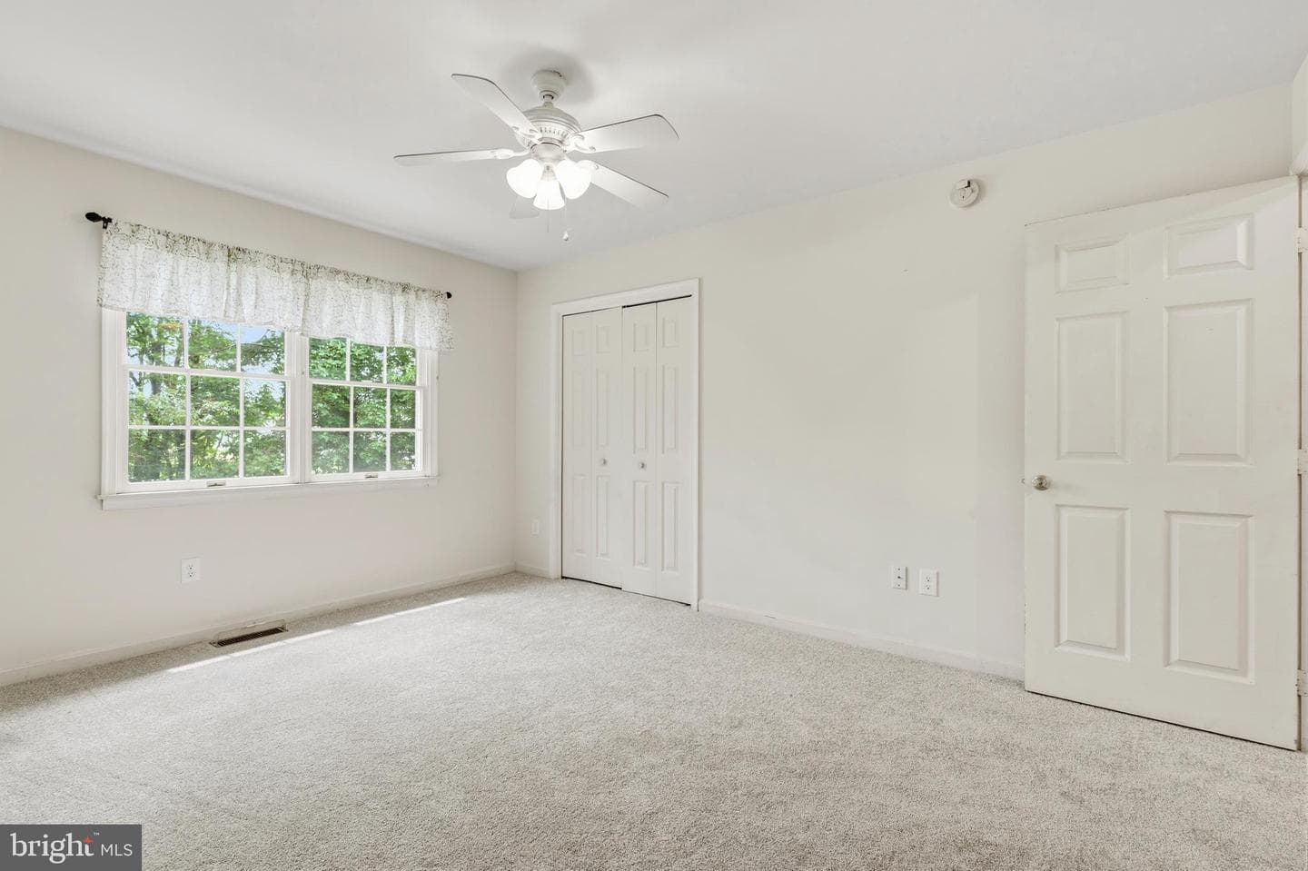 7823 Overbrook Drive photo 29